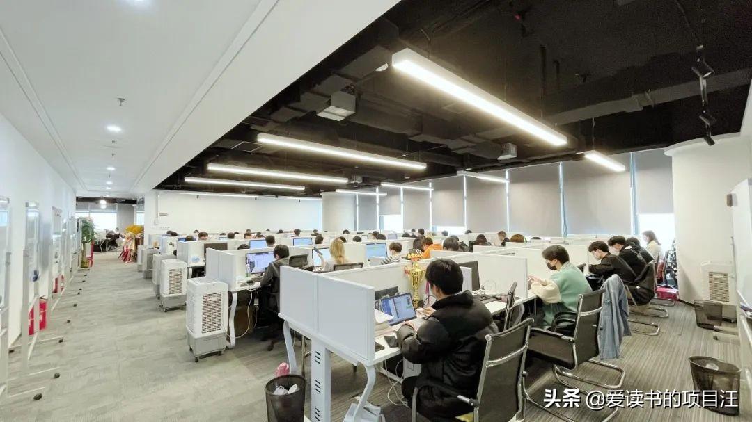 疫情大環(huán)境下的“裁員潮”，如何提升自己的職場(chǎng)競(jìng)爭(zhēng)力？PMP證書指南與教育信息咨詢